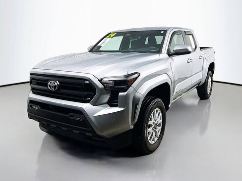 Used 2024 Toyota Tacoma SR5 RWD image 6
