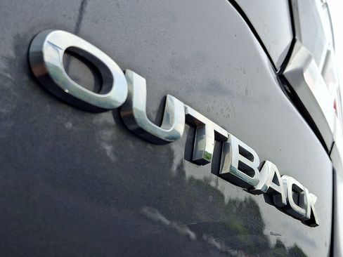 Used 2023 Subaru Outback Premium AWD/4WD image 24