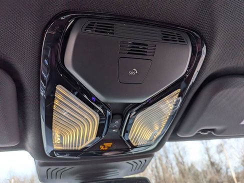 Used 2022 BMW X3 xDrive30i w/ M Sport Package image 15