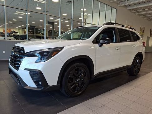 Certified 2023 Subaru Ascent Onyx Edition Limited AWD/4WD image 3