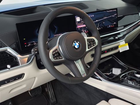 New 2026 BMW X7 xDrive40i image 17
