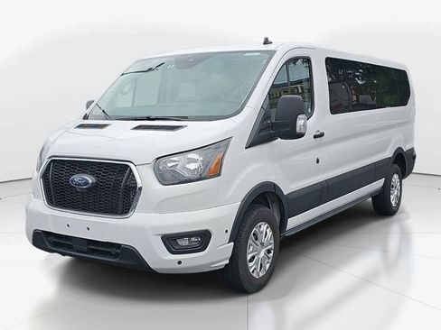 Used 2024 Ford Transit 350 XLT RWD image 7