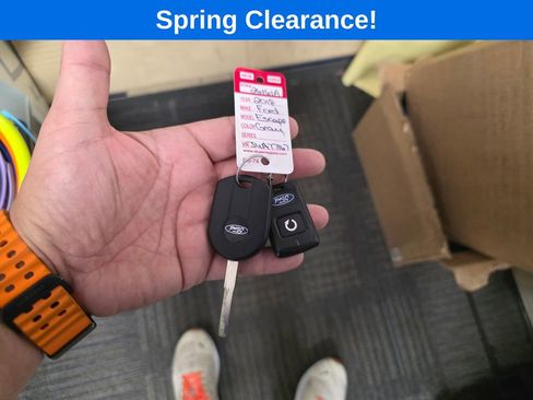 Certified 2018 Ford Escape SE w/ SE Sync 3 Package AWD/4WD image 35
