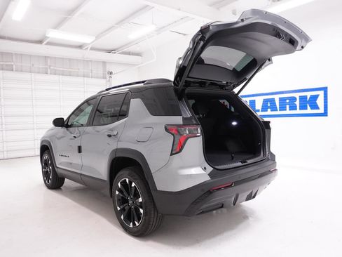 New 2026 Chevrolet Equinox RS w/ Convenience Package III image 9