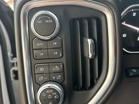 Used 2023 GMC Sierra 3500 Denali w/ Technology Package image 25