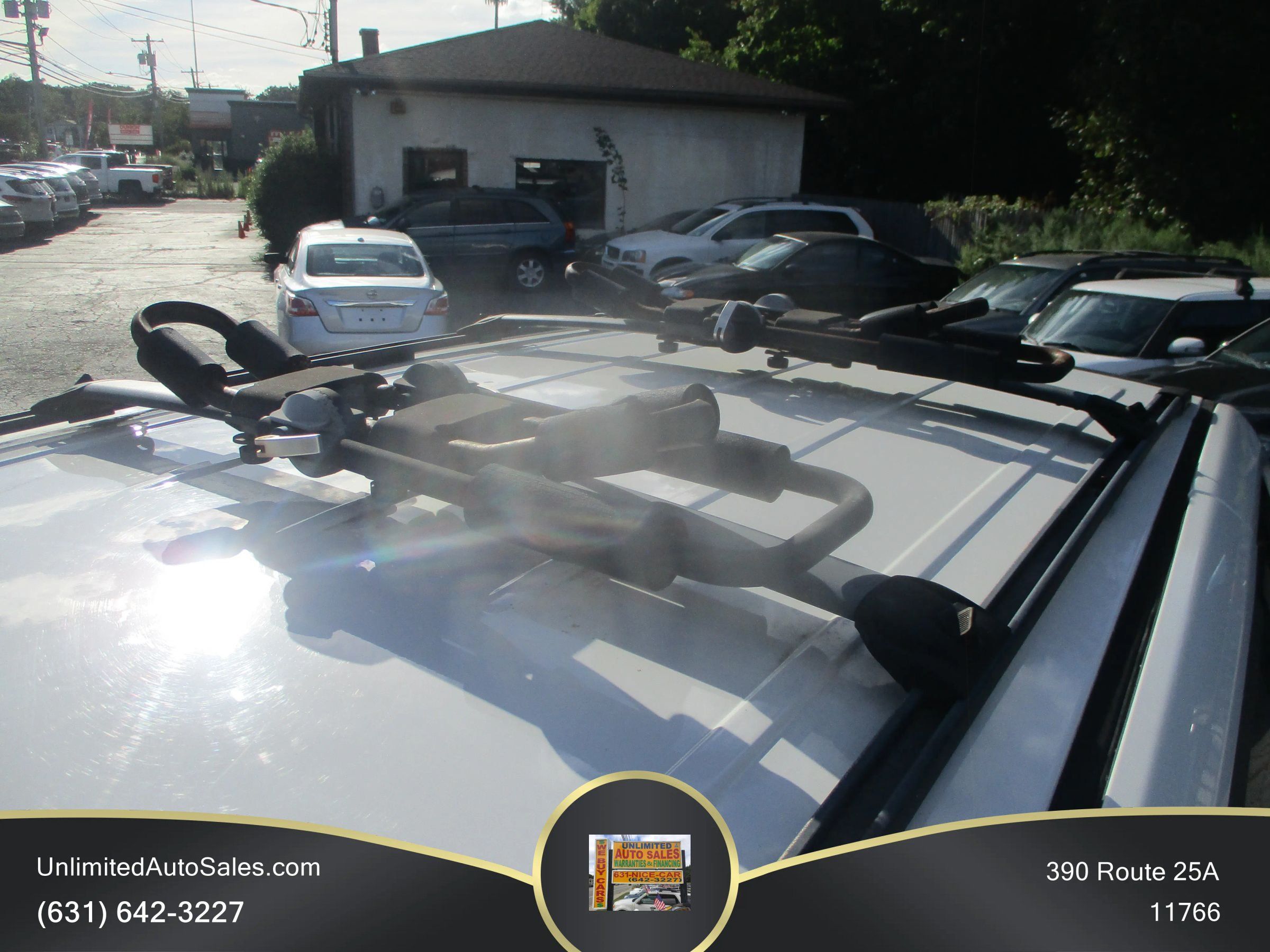 Used 2010 Dodge Grand Caravan SXT FWD image 9