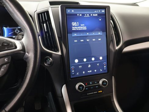 Used 2023 Ford Edge SEL w/ Convenience Package AWD/4WD image 5