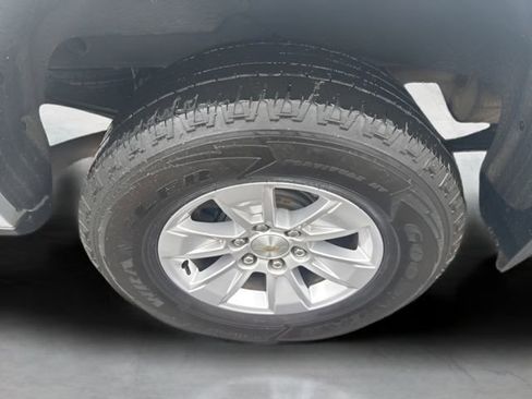 Used 2019 Chevrolet Silverado 1500 LT w/ All-Star Edition image 28