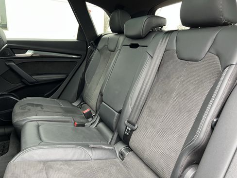 Used 2020 Audi SQ5 Premium Plus w/ Premium Plus Package image 33