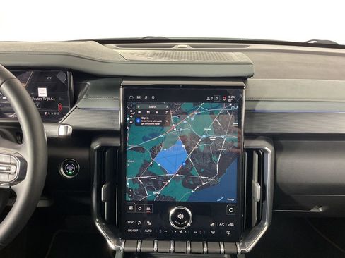 Used 2025 GMC Acadia AT4 image 14