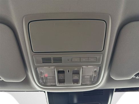 Used 2021 Honda CR-V Touring image 23
