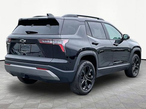 New 2026 Chevrolet Equinox LT FWD image 6