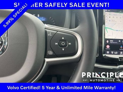 Certified 2025 Volvo XC60 B5 Core AWD/4WD image 25