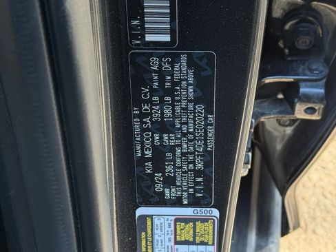 Used 2025 Kia K4 LXS image 22