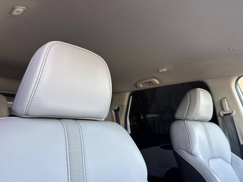 Used 2024 Honda Pilot EX-L image 23