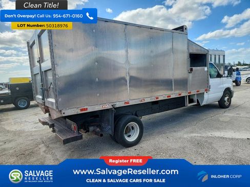 Used 2011 Ford E-450 and Econoline 450 Super Duty RWD image 4