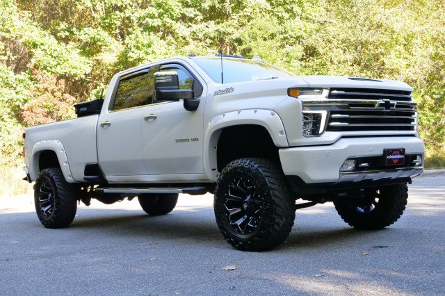 Used 2021 Chevrolet Silverado 3500 High Country w/ Z71 Off-Road Package AWD/4WD image 4