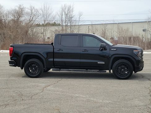 Used 2022 GMC Sierra 1500 Elevation image 4