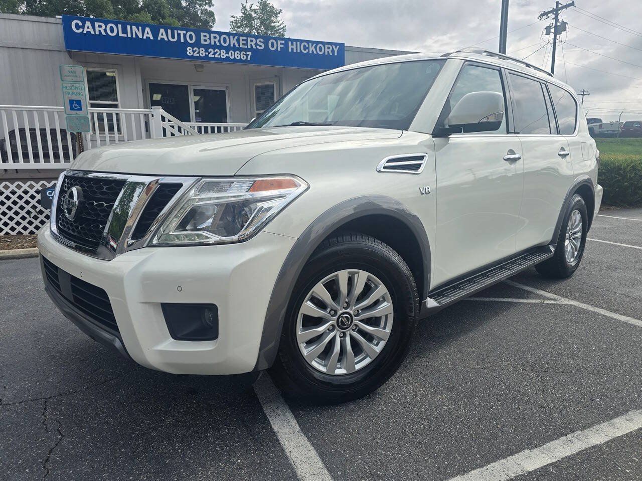 Used 2020 Nissan Armada SV w/ Driver Package AWD/4WD image 2
