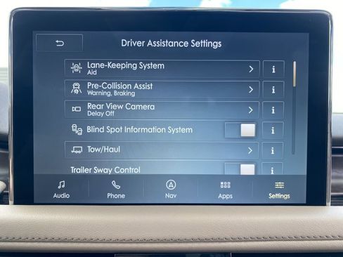 Used 2022 Lincoln Aviator Reserve w/ Elements Package Plus image 45