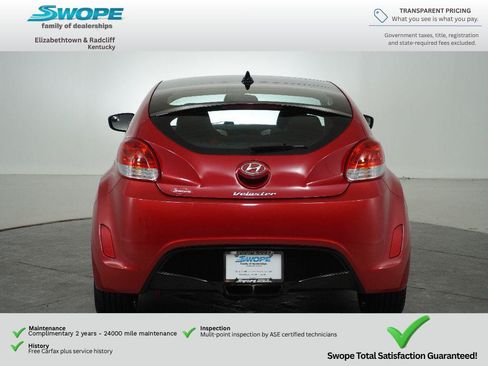 Used 2017 Hyundai Veloster Value Edition FWD image 5