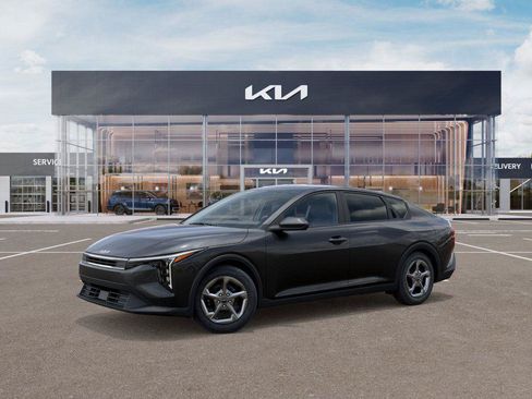 New 2026 Kia K4 FWD image 3