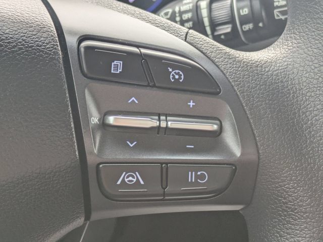 Used 2022 Hyundai Kona SEL w/ Cargo Package FWD image 21