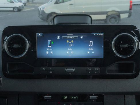 New 2025 Mercedes-Benz Sprinter 2500 image 18