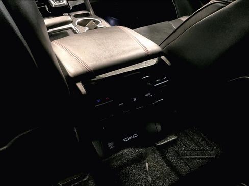 Used 2023 Acura MDX A-Spec image 37