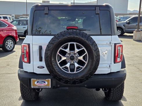 Certified 2025 Ford Bronco Badlands image 5