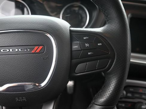 Used 2022 Dodge Challenger R/T Scat Pack RWD image 22
