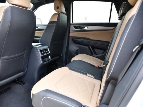 New 2026 Volkswagen Atlas Cross Sport SE AWD/4WD image 15