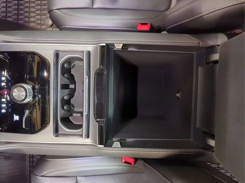 New 2026 Jeep Grand Wagoneer Limited image 24