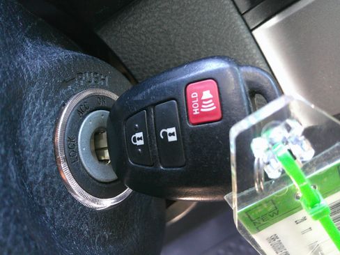 Used 2020 Toyota Tacoma SR5 image 36