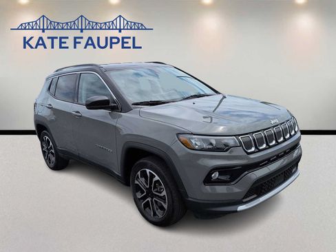 Used 2022 Jeep Compass Limited AWD/4WD image 1