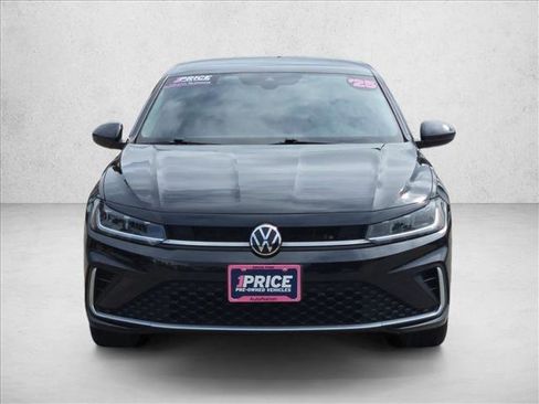 Used 2025 Volkswagen Jetta S FWD image 2
