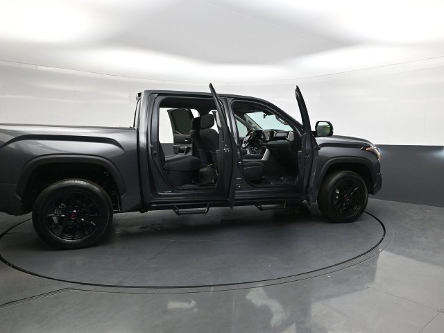 Used 2023 Toyota Tundra SR5 w/ SR5 Convenience Package AWD/4WD image 32