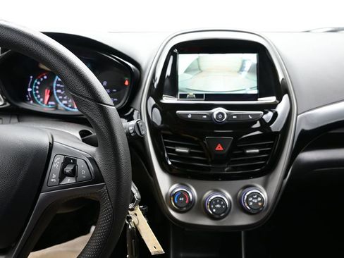 Used 2021 Chevrolet Spark LT image 21