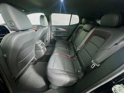 Used 2024 Chevrolet Equinox EV RS FWD image 27