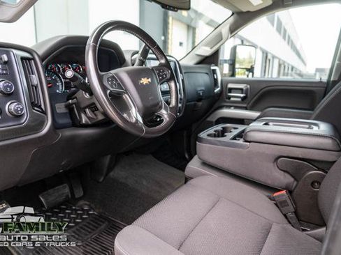 Used 2018 Chevrolet Silverado 2500 LT w/ All Star Edition AWD/4WD image 19