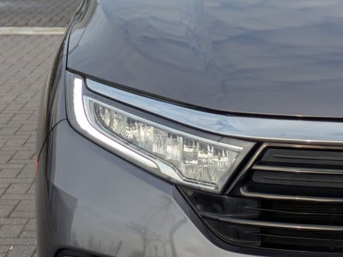 Certified 2022 Honda Odyssey Elite image 11