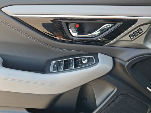 Used 2020 Subaru Outback Limited AWD/4WD image 13
