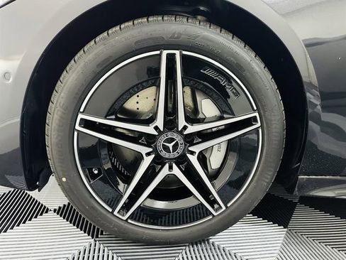 Used 2025 Mercedes-Benz C 300 4MATIC Sedan image 8