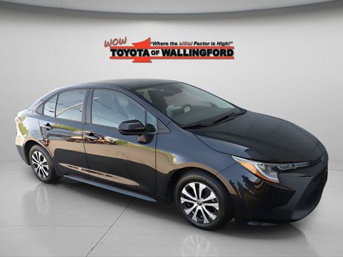 Certified 2022 Toyota Corolla LE FWD image 14