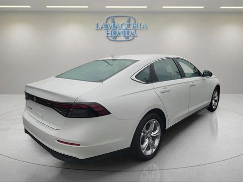 Used 2024 Honda Accord LX image 3