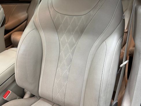 Used 2019 Mercedes-Benz S 560 4MATIC Sedan image 20