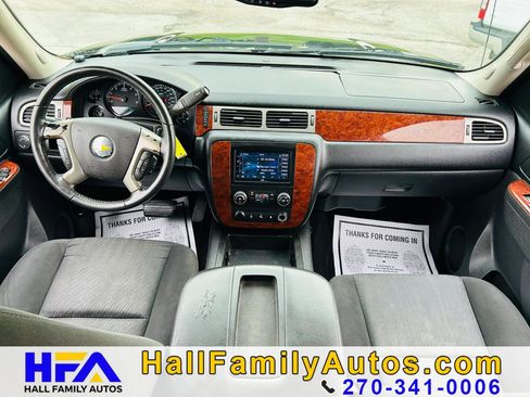 Used 2011 Chevrolet Avalanche LS w/ Convenience Package RWD image 11