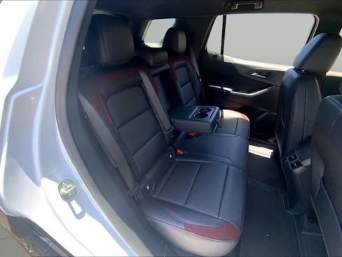 Used 2026 Chevrolet Equinox RS w/ Safety and Technology Package FWD image 20