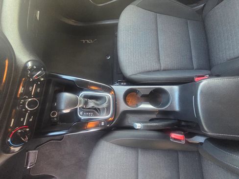 Used 2020 Kia Soul S FWD image 23