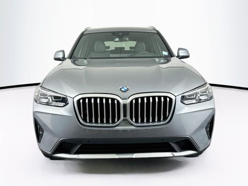 Used 2024 BMW X3 sDrive30i w/ Premium Package RWD image 2